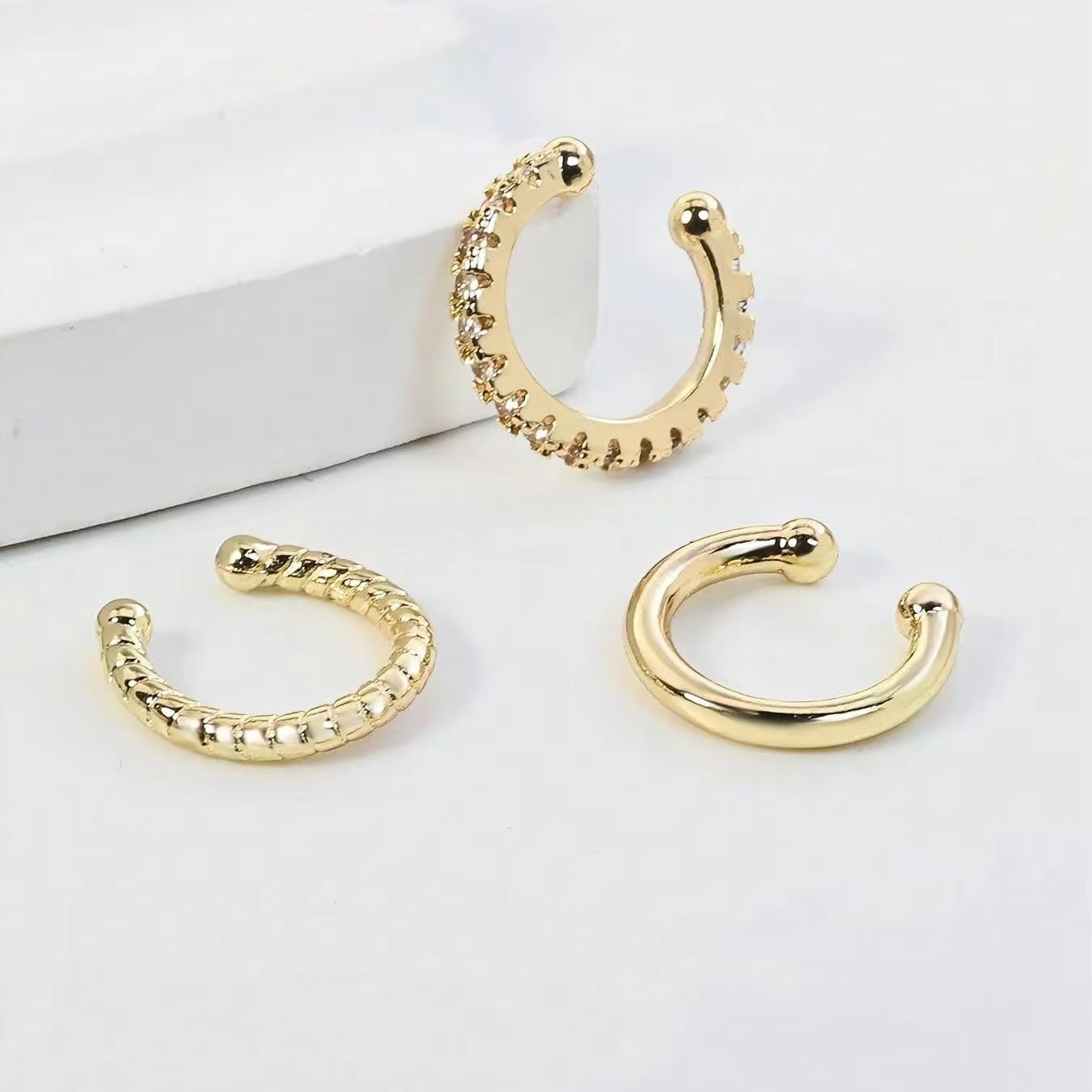 Juego de 3 Pendientes de Oreja - Body Jewelry Hypoallergenic reseña y precio