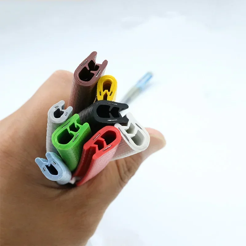 Tira de sellado en forma de U  - Body Jewelry 4 U reseña y precio
