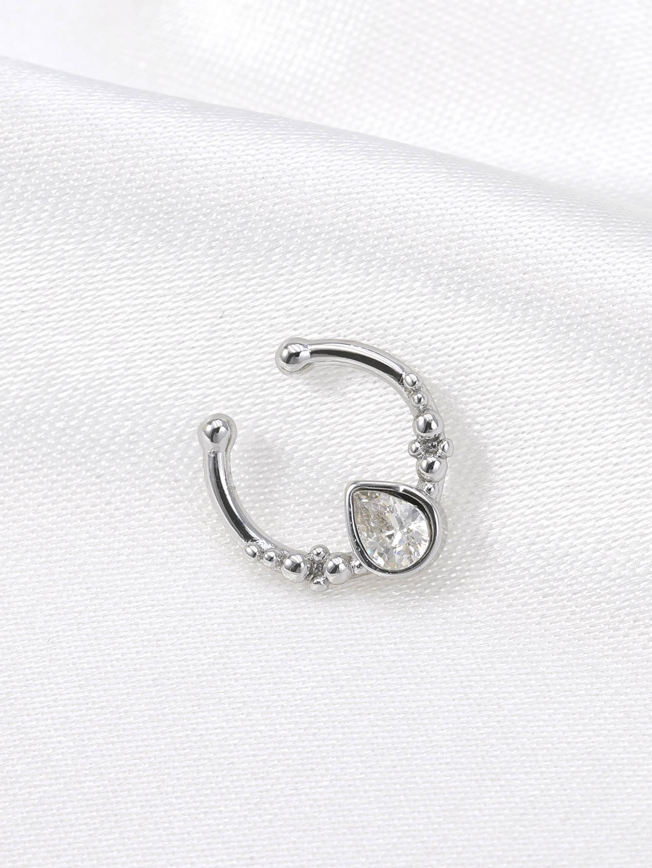 Anillo de nariz falso con form - Body Jewelry Nose Studs reseña y precio